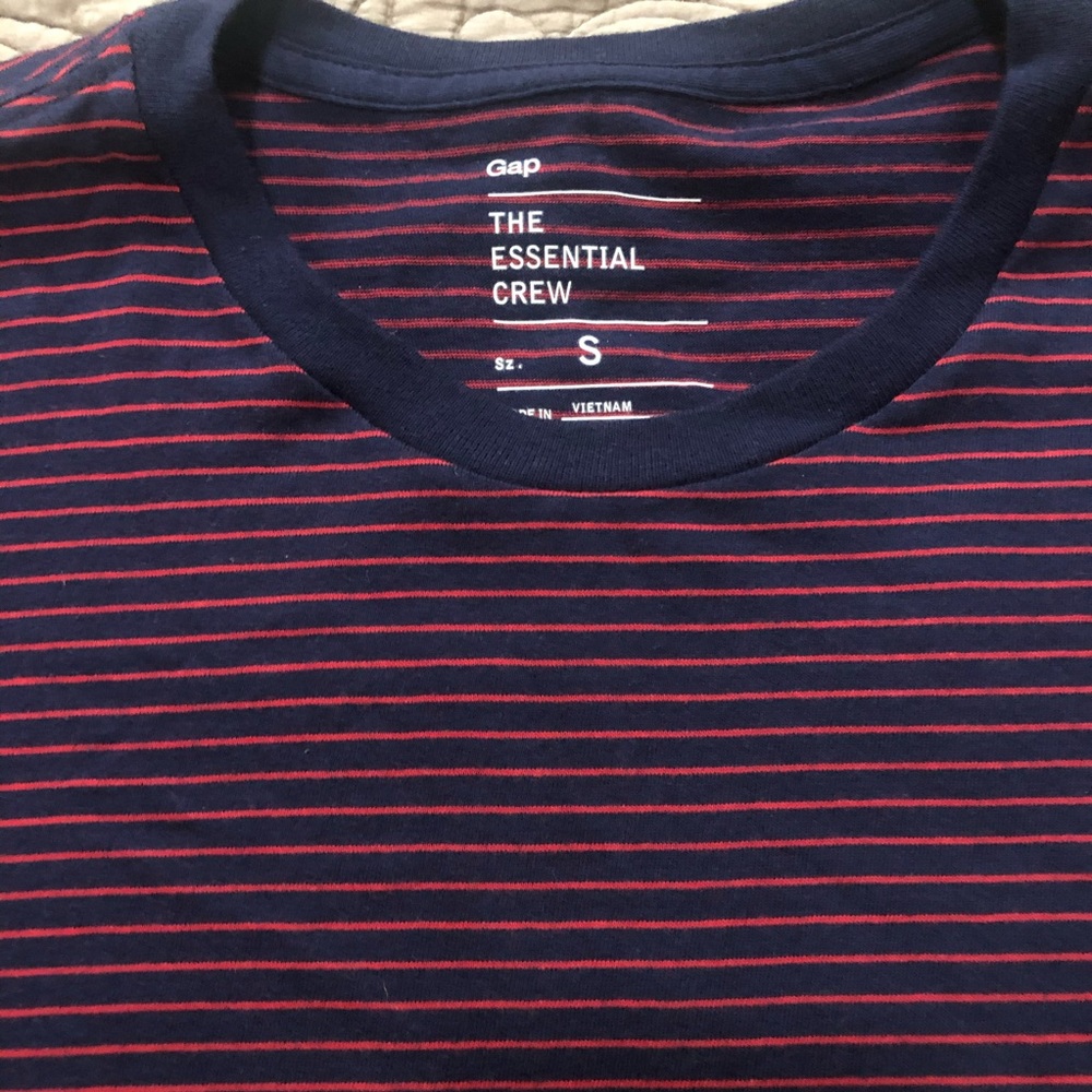 Gap long sleeve t shirt